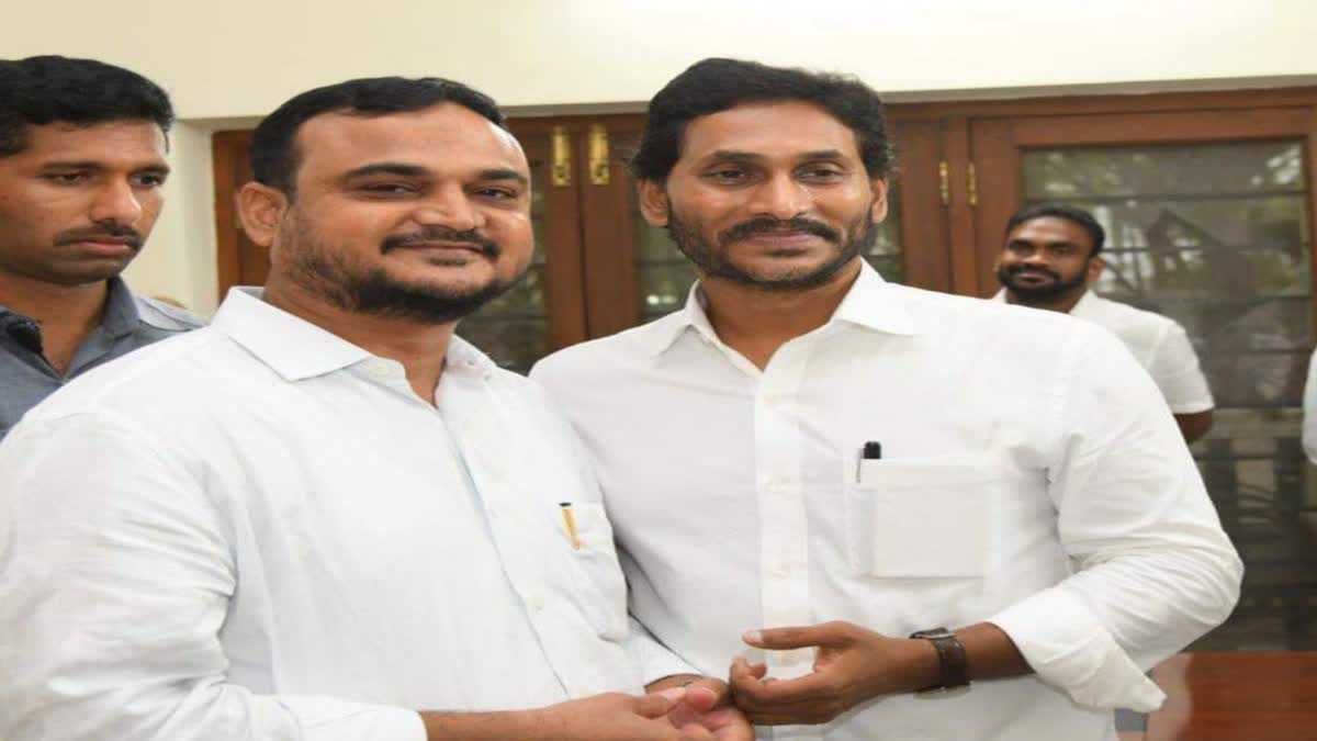 YSRCP LEADER AHMED BASHA