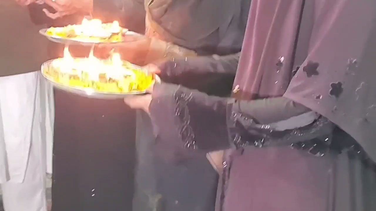 Muslim women in Varanasi performed aarti of Lord Shri Ram and supported the Waqf Board Amendment Bill
