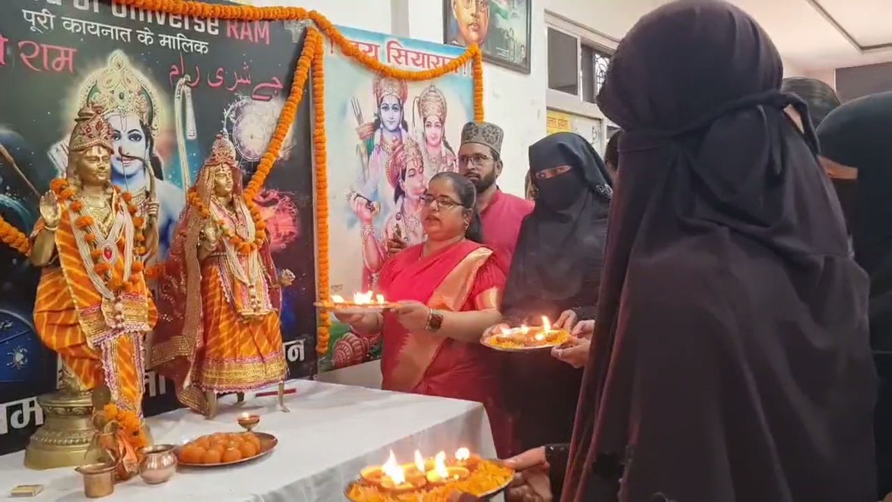 Muslim women in Varanasi performed aarti of Lord Shri Ram and supported the Waqf Board Amendment Bill