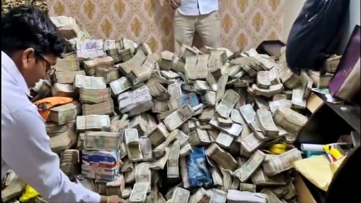The Enforcement Directorate seized around Rs 25 crore from the premises of Jharkhand Minister and Congress MLA Alamgir Alam's aide during multiple raids on Monday.