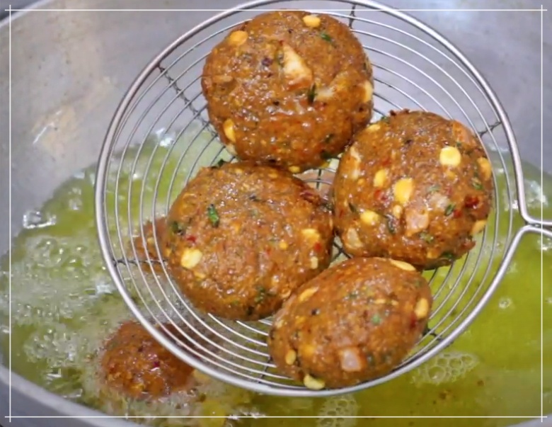 Meal Maker Masala Vada