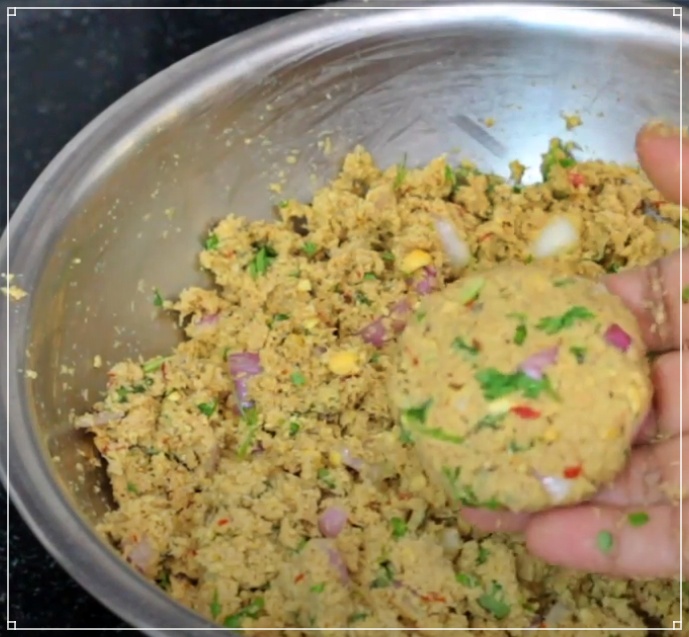 Meal Maker Masala Vada