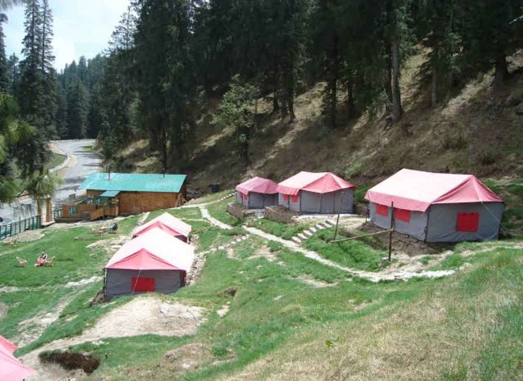 प्रकृति के बीच पर्यटकों को मिलेगी सारी सुविधाएं