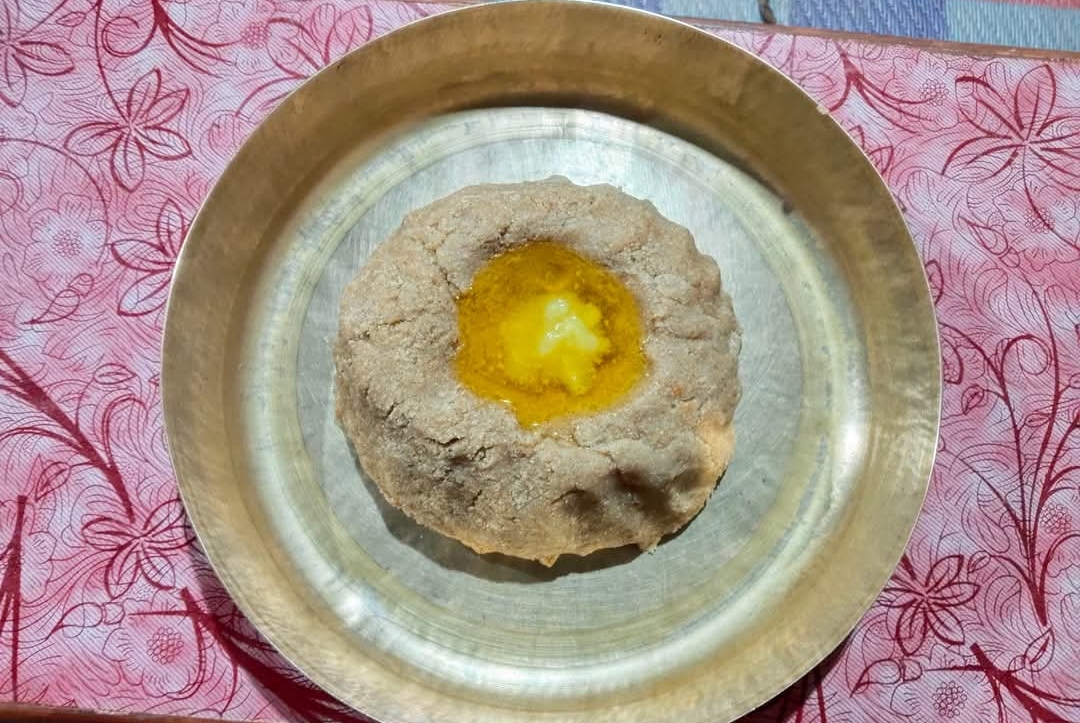 स्थानीय व्यंजन घीबाड़ी
