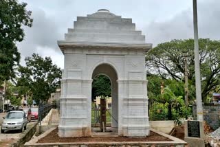 Construction of Mini India Gate like India Gate in Dharwad