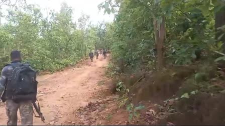 Security forces during a search operation to defuse IEDs along Gumla Kurumgarh border area of Gumla district of Jharkhand