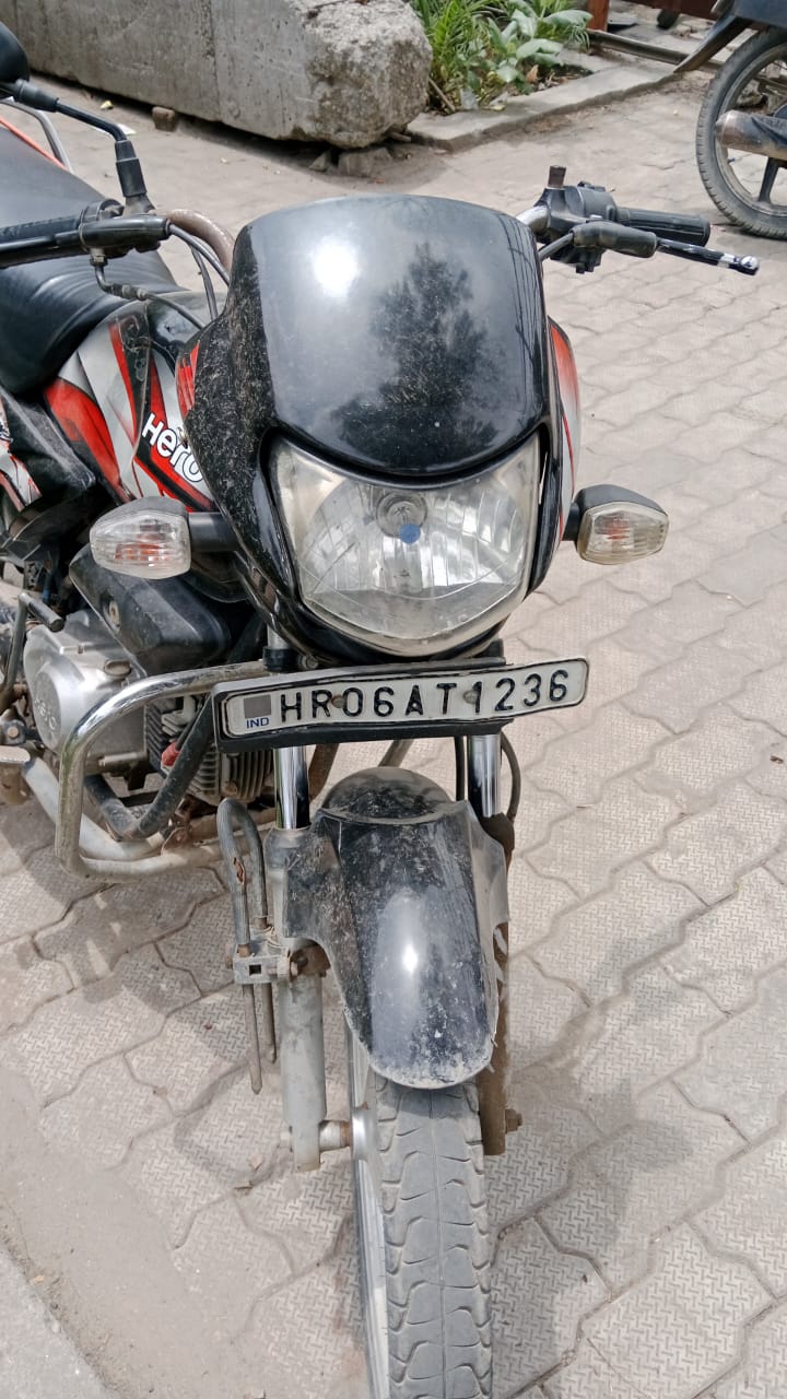 Bike from Panipat Haryana issued challan in Uttarakhand bike being run with fake number plate