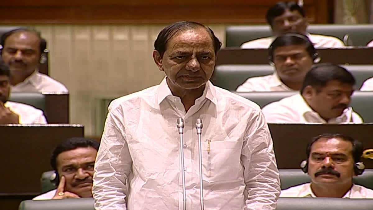 CM KCR