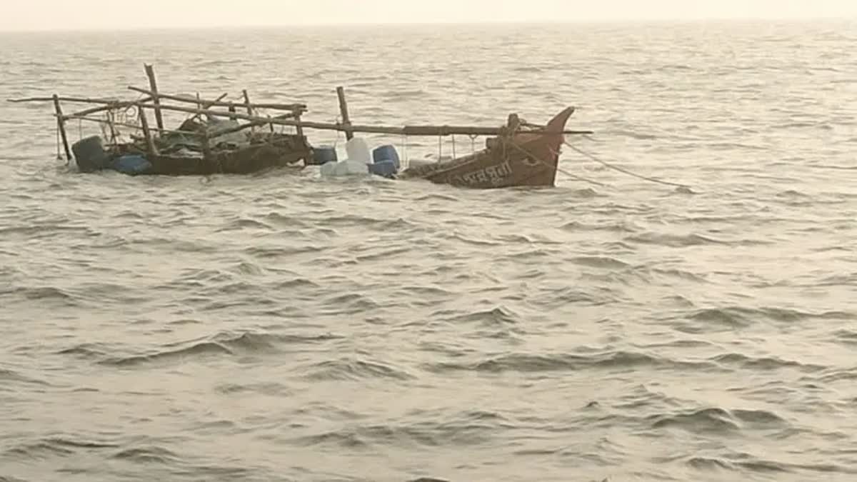 Bangladesh Trawler Sinks Tragedy