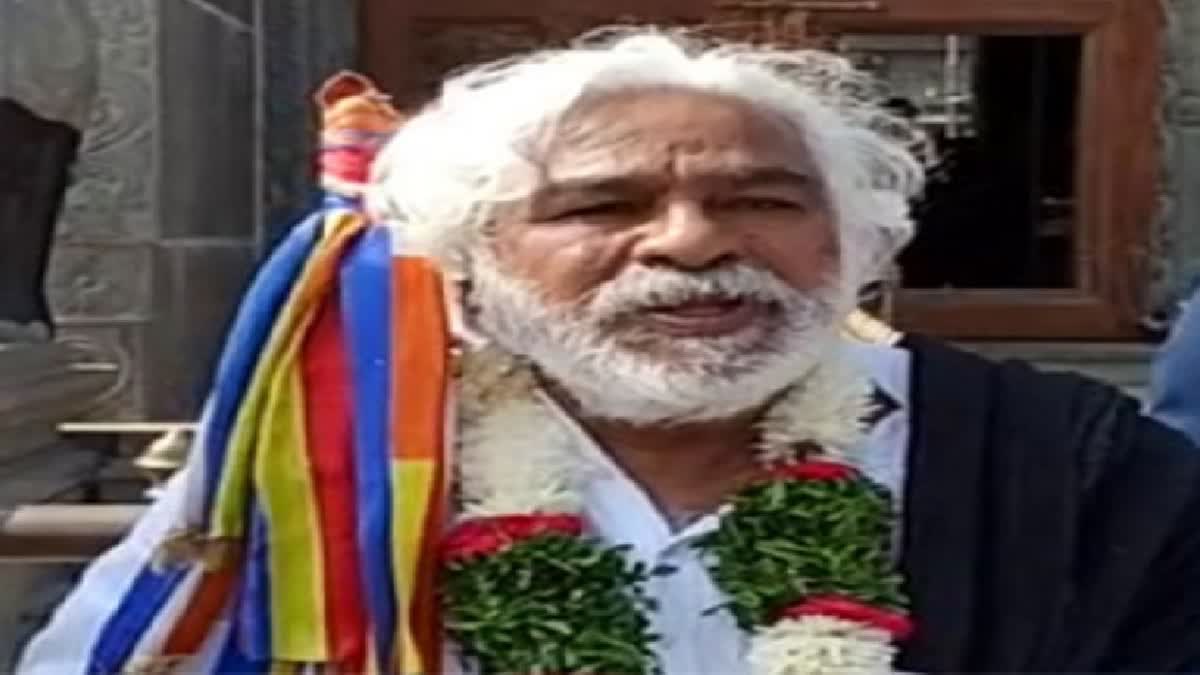 Activist and poet Gaddar passed away  Gaddar passed away  Gaddar  Gaddar dies  വിപ്ലവ ഗായകനും ആക്‌ടിവിസ്‌റ്റുമായ ഗദ്ദര്‍  ഗദ്ദര്‍ അന്തരിച്ചു  ഗദ്ദര്‍  വിപ്ലവ ഗായകന്‍ ഗദ്ദര്‍  ഗുമ്മടി വിത്തല്‍ റാവു  അപ്പോളോ ആശുപത്രി