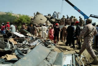 Pakistan Train Accident