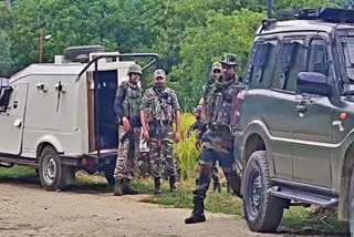 The Army on Sunday foiled an infiltration bid along the Line of Control in Jammu and Kashmir's Kupwara district, killing one terrorist, police said.