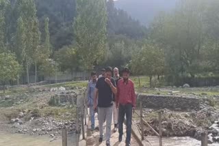 cloudburst-aftermath-director-fisheries-visits-tral-to-asses-the-losses