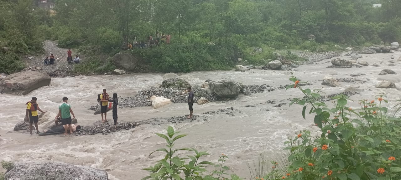 Girl Drowned in Dakpathar