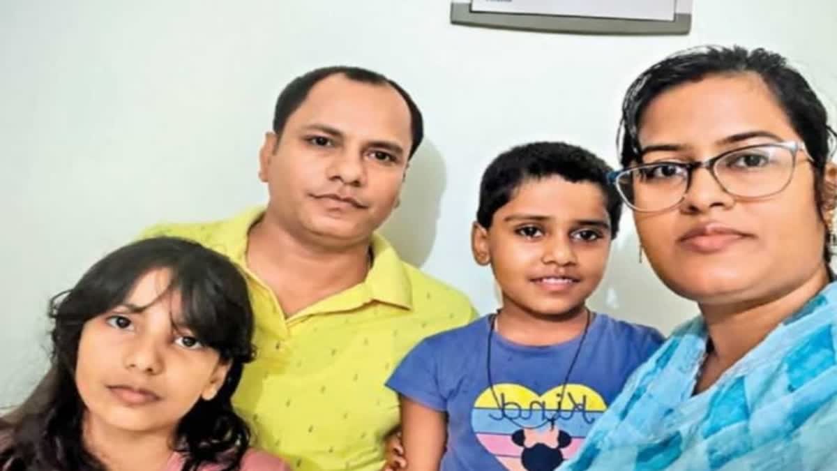 Ranchi engineer stranded with his family in Bangladesh