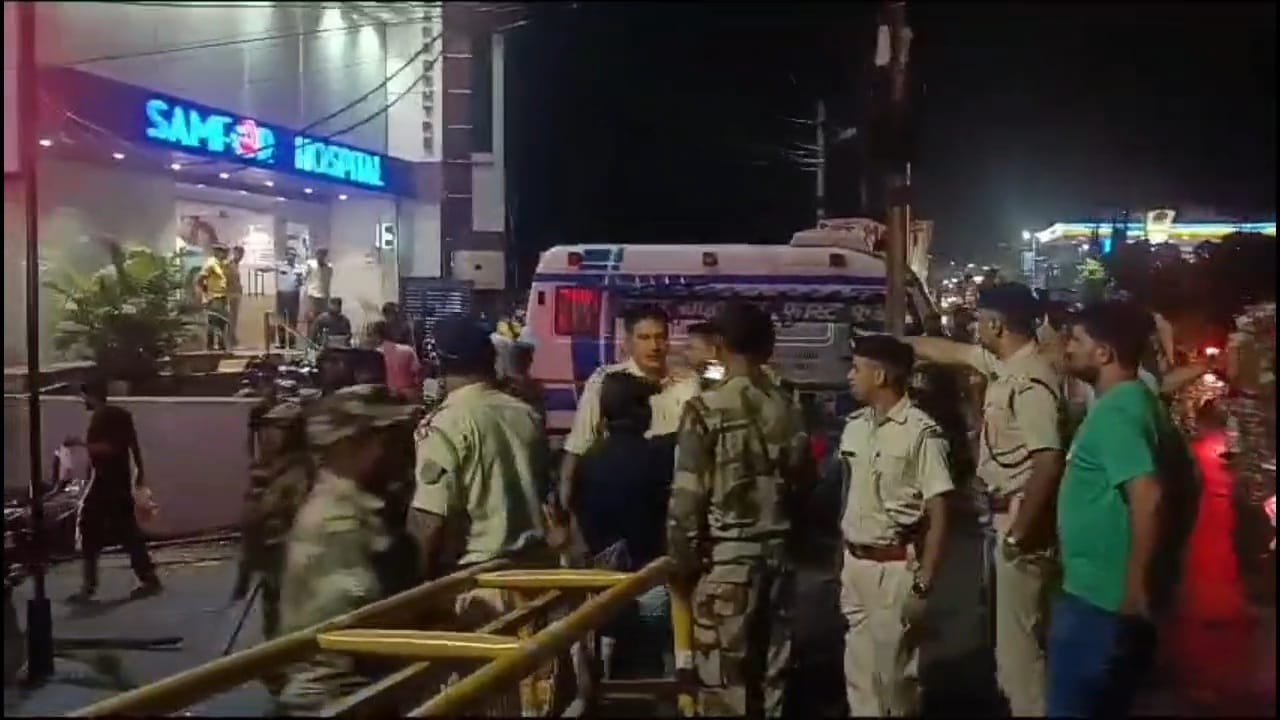 Police lathi charge in Ranchi