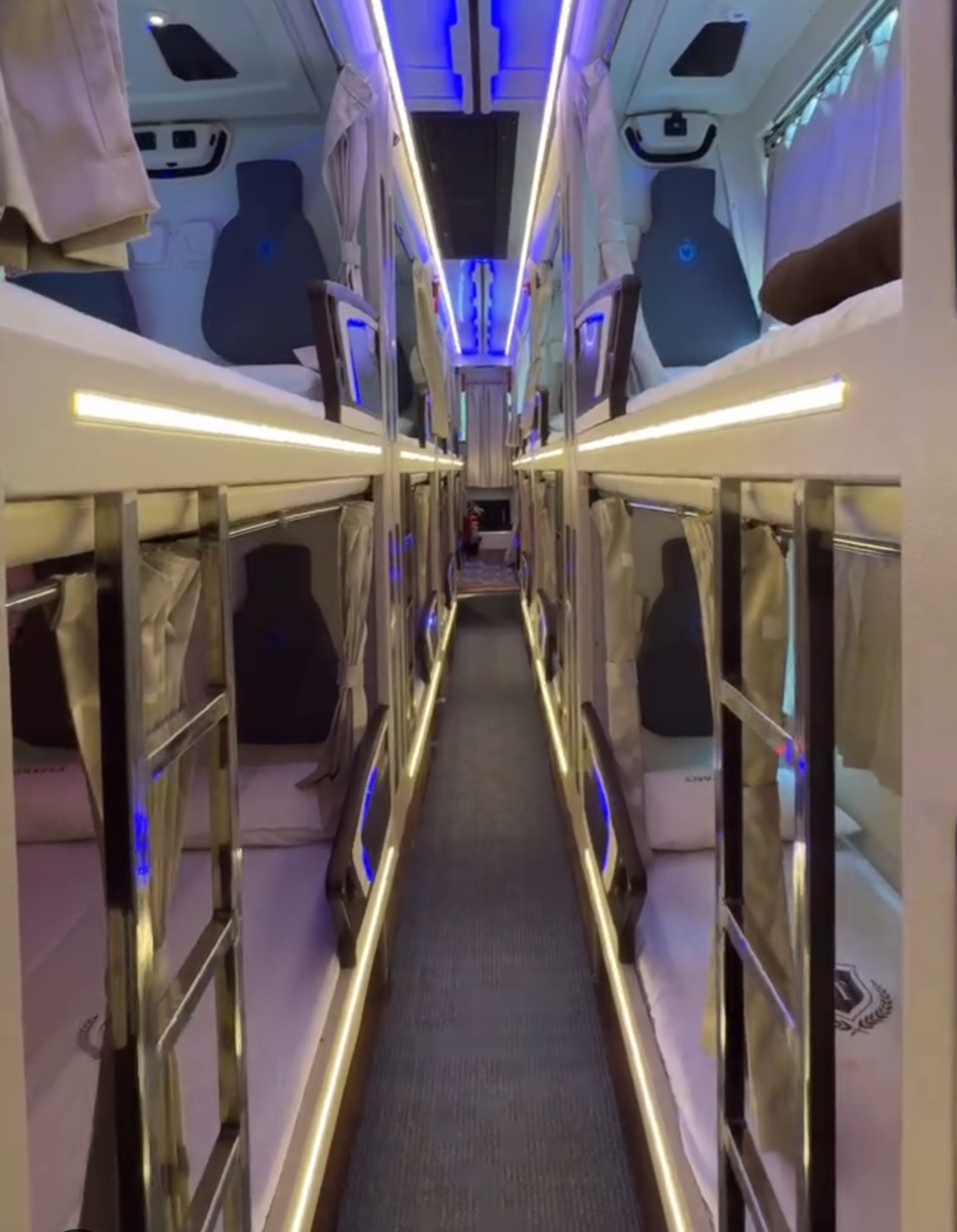 Luxury Bus Jabalpur Nagpur