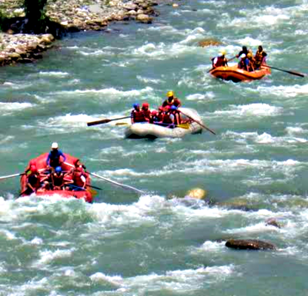 River rafting in Kullu