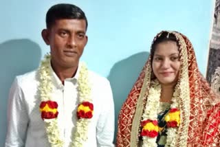 Husband kills wife