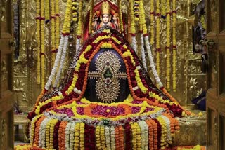 somnath-mahadev-was-decorated-with-dry-fruits-shiva-devotees-had-darshan