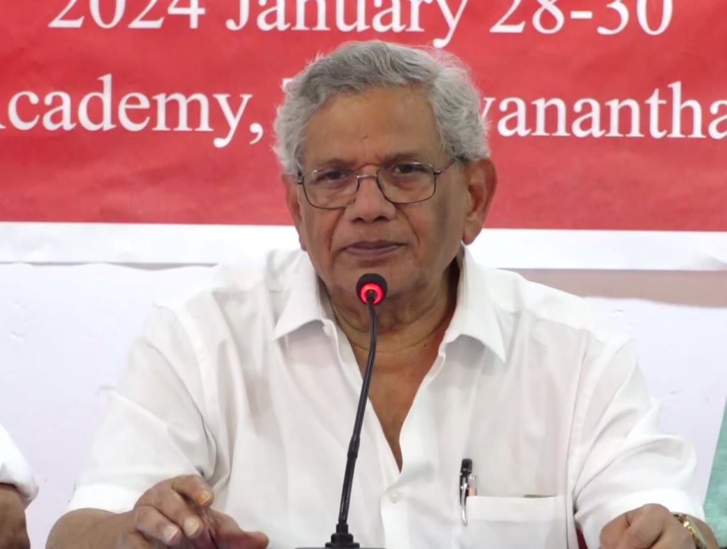 CPIM Leader Sitaram Yechury in Delhi AIIMS Ventilator