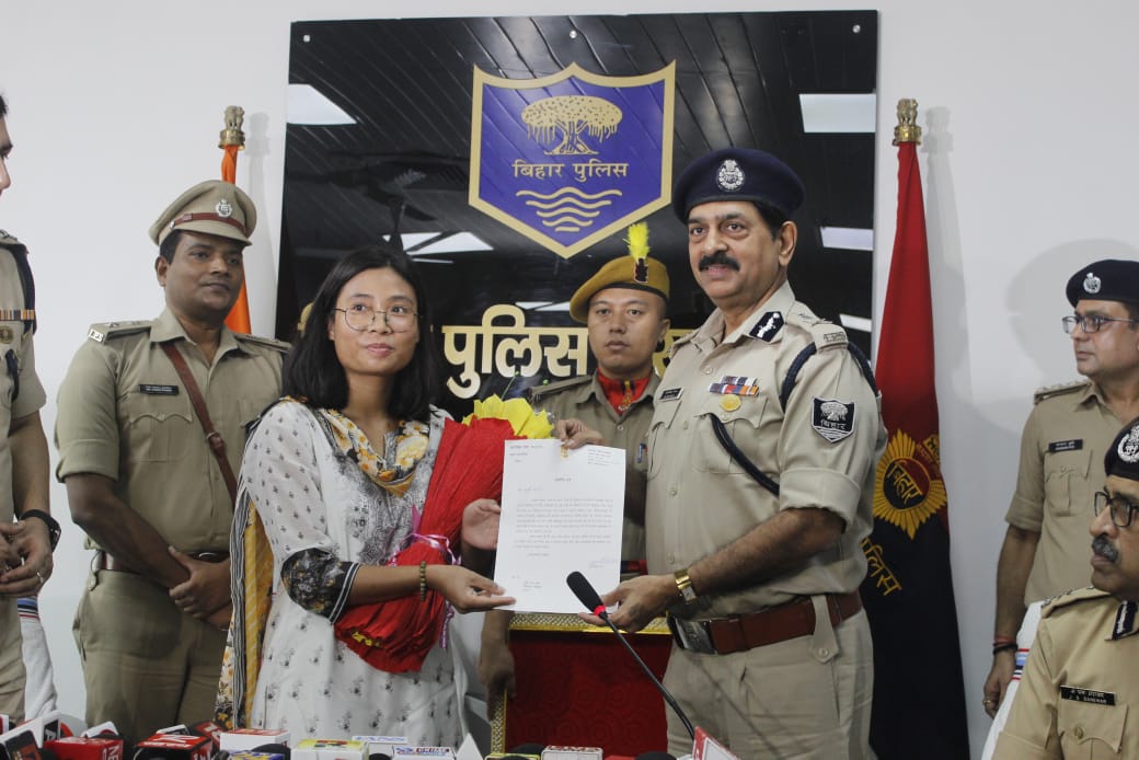 DGP honoured Chapra Police