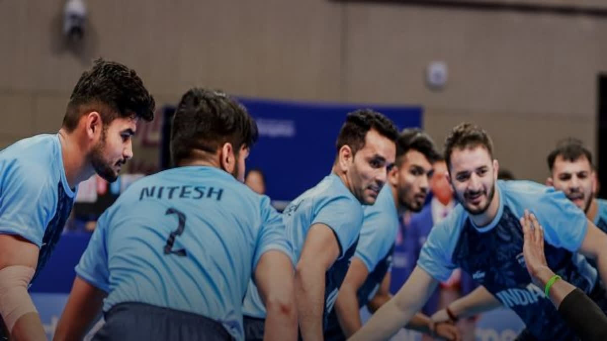 The Indian men's Kabaddi team comfortably won against the arch-rivals Pakistan in the Asian Games semi-finals here, to secure a podium finish.