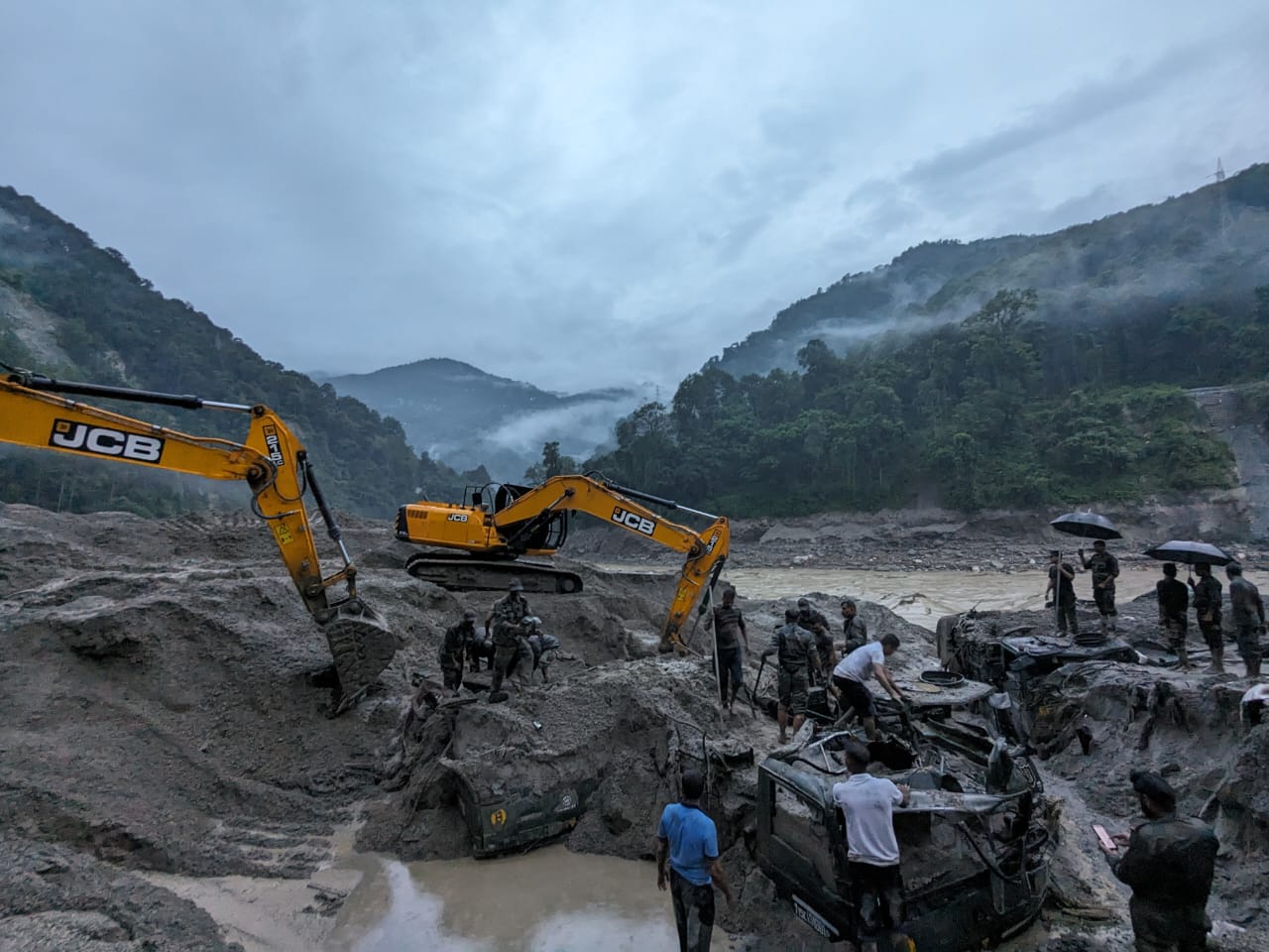 Sikkim flash flood Teesta river mortar shell explodes