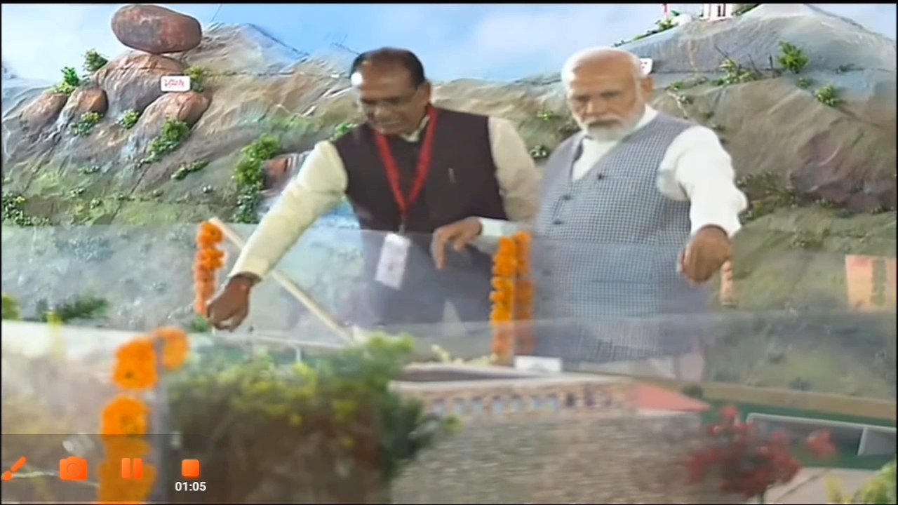 CM Shivraj and PM Modi in Jabalpur