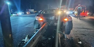 Udupi: The driver lost control and car went up on the divider