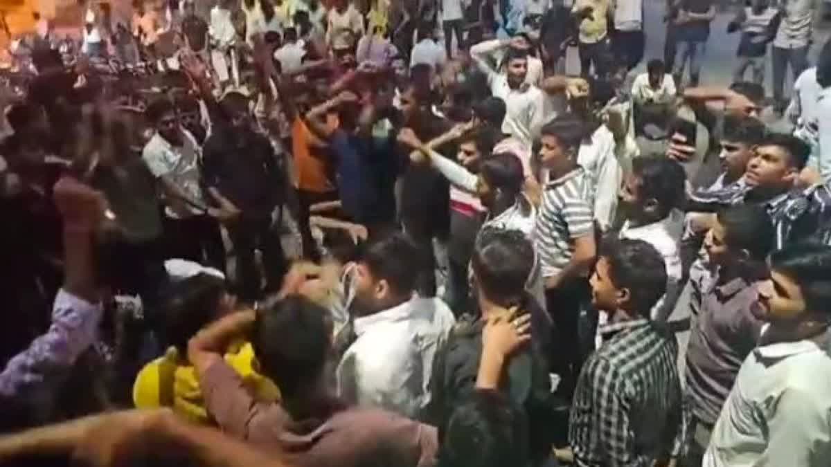 Priyanka Choudhary Supporters protested