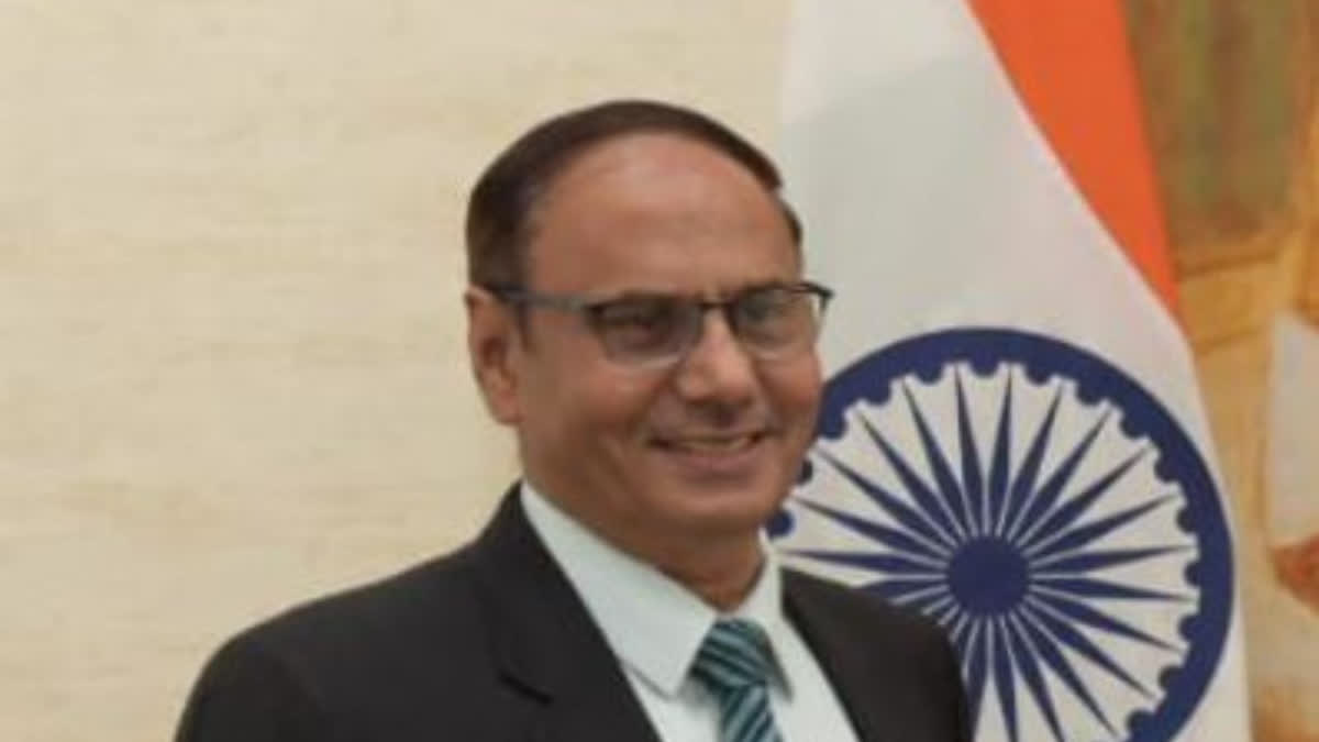 Heeralal Samariya sworn in as Chief Information Commissioner by President Murmu: Rashtrapati Bhavan