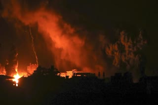 Israeli warplanes hit refugee camps in Gaza Strip  Israeli warplanes  Israeli warplanes in Gaza  Israel Hamas war  US keeps urging Israel  ഗാസ മുനമ്പിലെ 2 അഭയാർത്ഥി ക്യാമ്പുകളിൽ ആക്രമണം  ഇസ്രായേൽ ആക്രമണം  പലസ്‌തീനികളുടെ മരണസംഖ്യ  ഗാസ മുനമ്പിലെ അഭയാർത്ഥി ക്യാമ്പിൽ ആക്രമണം  ഹ്രസ്വകാലത്തേക്കെങ്കിലും യുദ്ധം നിർത്താൻ യുഎസ്  ഇസ്രായേൽ നടത്തിയ വ്യോമാക്രമണം