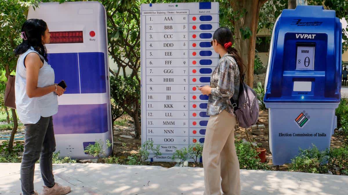 ECI Teams Seize Rs 558 Crore In PollBound Maharashtra, Jharkhand and