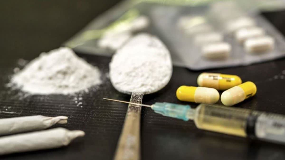 PUNJAB POLICE GETS BIG SUCCESS THREE DRUG DEALERS FROM PAKISTAN ARRESTED