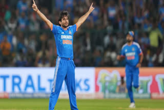 ICC T20I RANKINGS RAVI BISHNOI BECOMES WORLD NUMBER 1 T20 BOWLER