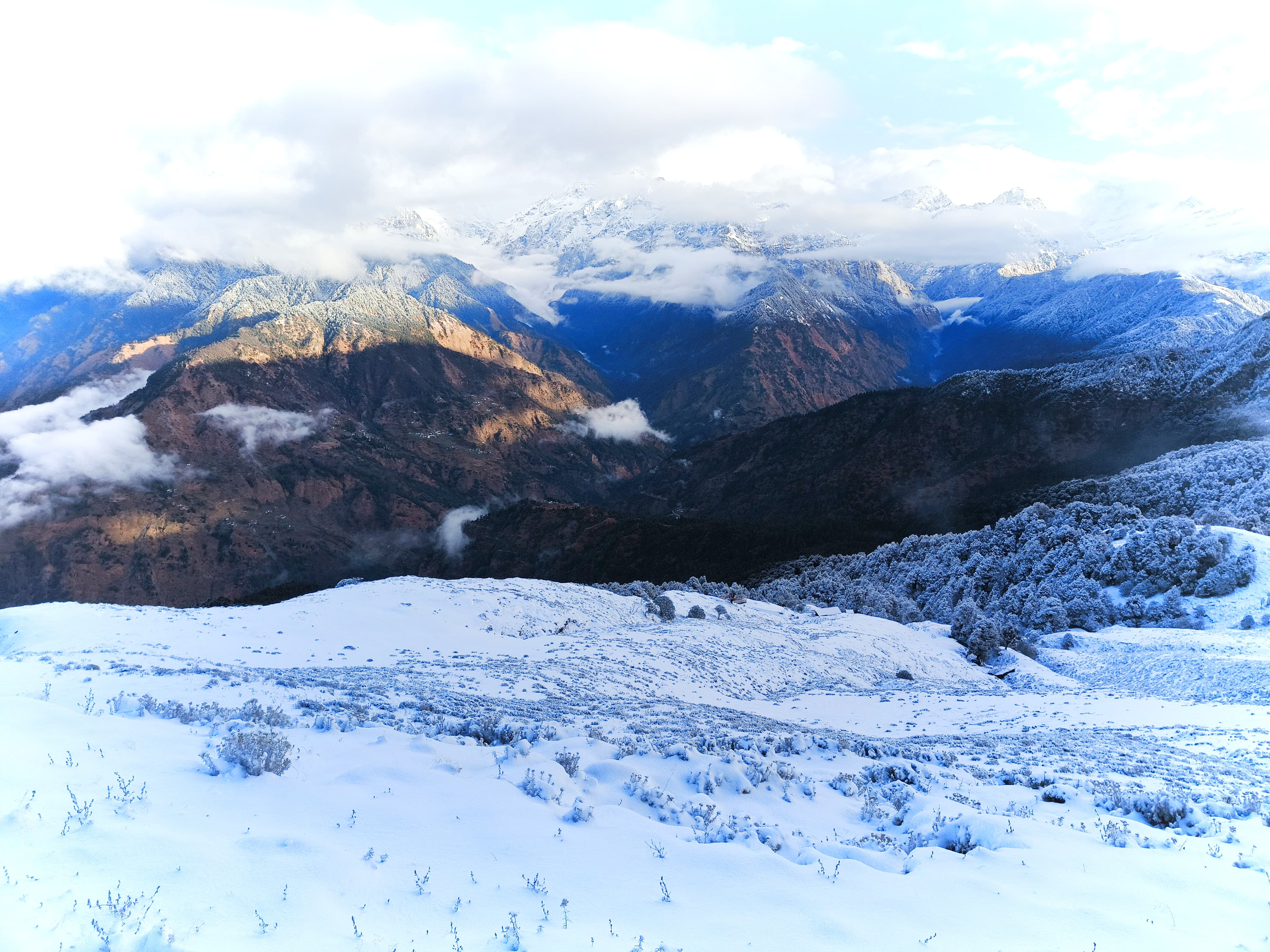 Snowfall in Chiltha Top of Bageshwar