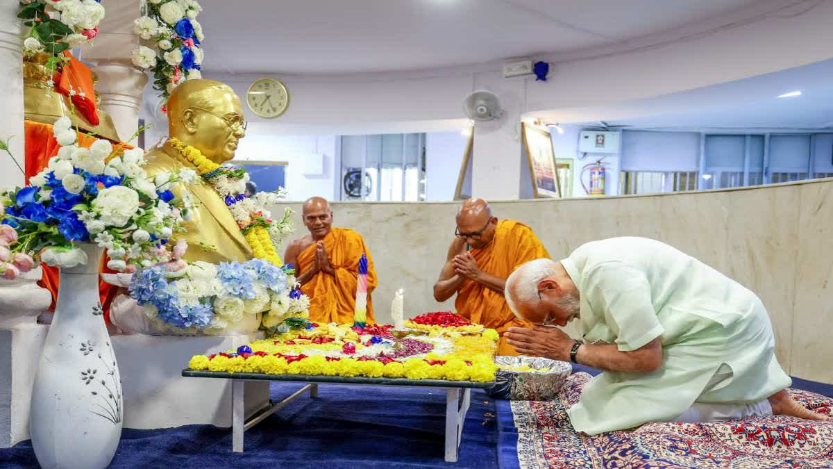 pm-modi-pays-tributes-to-ambedkar-on-death-anniversary