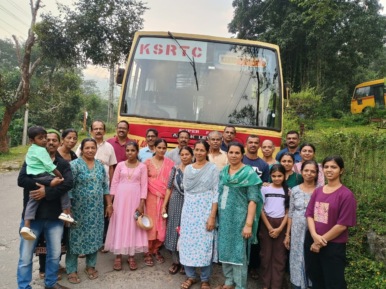 KSRTC BUSES FROM KANHANGAD DEPOT  KSRTC BUDGET TOURISM  കെഎസ്‌ആര്‍ടിസി മ്യൂസിക് സിസ്‌റ്റം  കെഎസ്‌ആര്‍ടിസി ബജറ്റ് ടൂറിസം