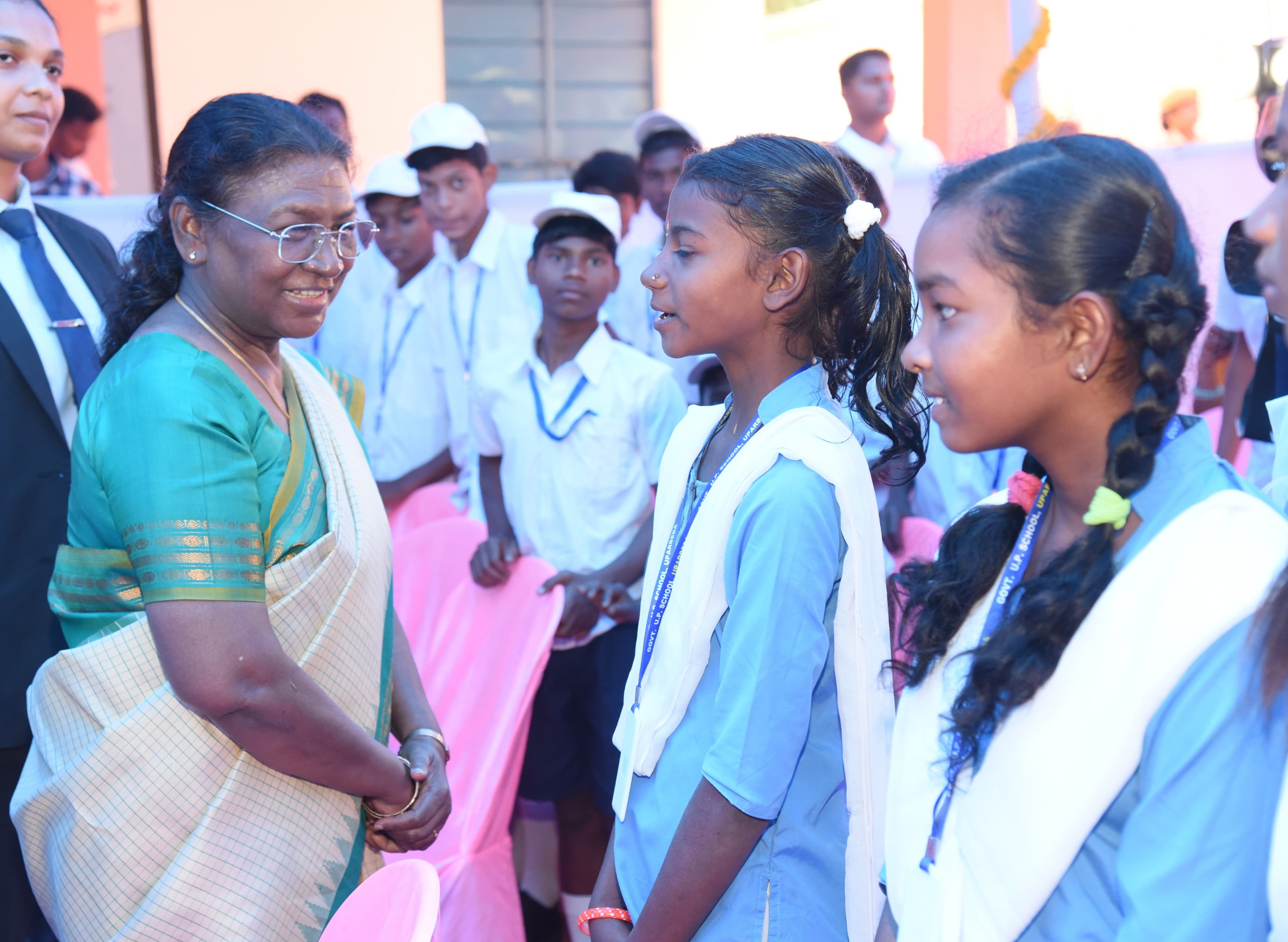 PRESIDENT VISIT WOMENS COLLEGE