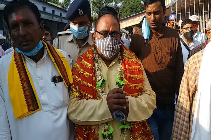 bjp candidate narayan prasad filed nomination