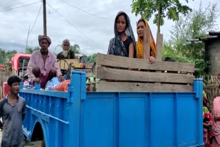 people faces many problems due to heavy rain 