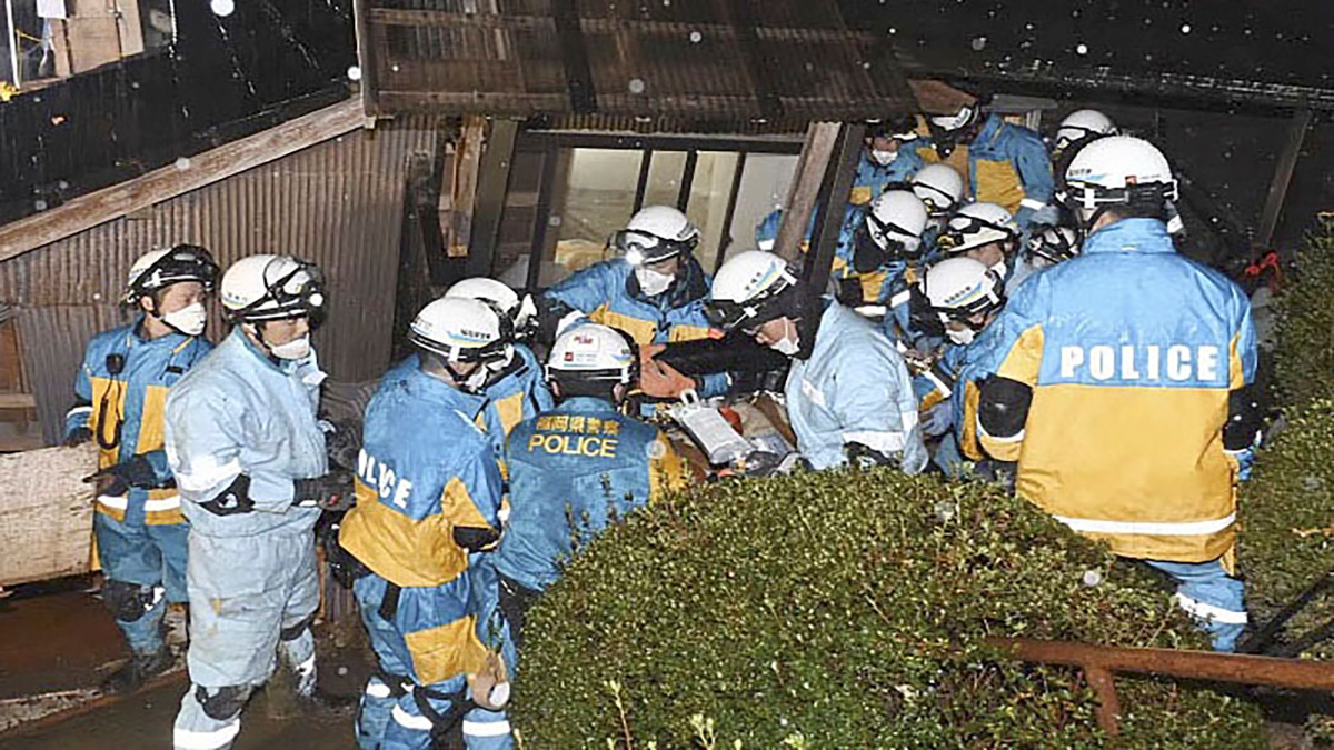 Japan earthquake Old woman rescued