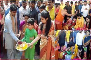 Nara_Lokesh_Family_Temples_Visit_in_Mangalagiri