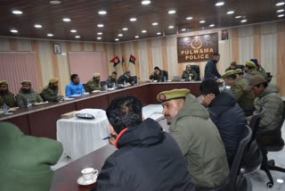ssp-pulwama-chairs-crime-and-security-review-meeting