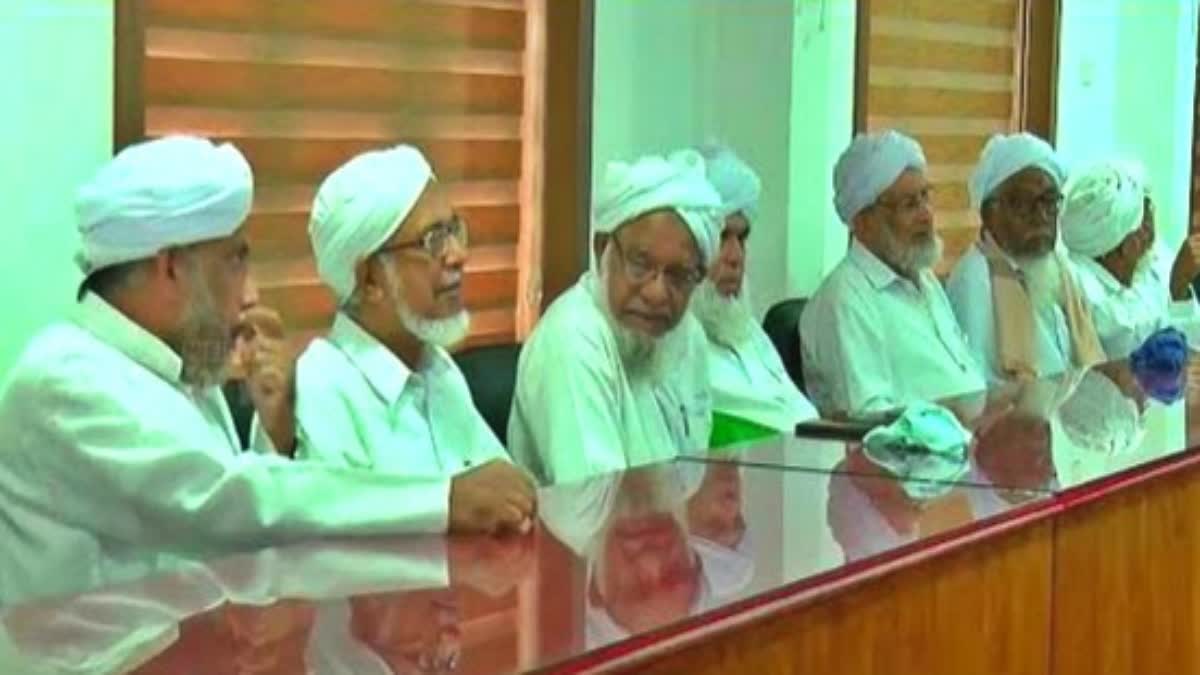 SAMASTHA MEETING  SAMASTHA KERALA JAMIYYATHUL ULAMA  സമസ്‌ത വിഭാഗീയത  ജിഫ്രി മുത്തുക്കോയ തങ്ങൾ