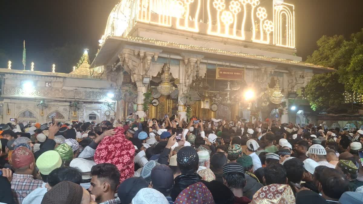 Thousands Attend 813th Urs Of Sufi Saint Khwaja Moinuddin Chishti In Rajasthan's Ajmer