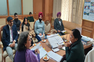 At Chandigarh, Minister Dr. Baljit Kaur held a meeting with officials to help transgenders