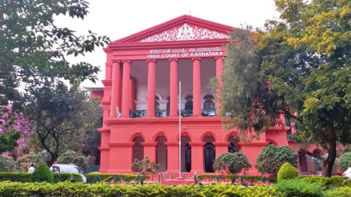 Karnataka HC dismisses petition seeking direction to transfer MUDA site allotment case allegedly involving CM Siddaramaiah to CBI.