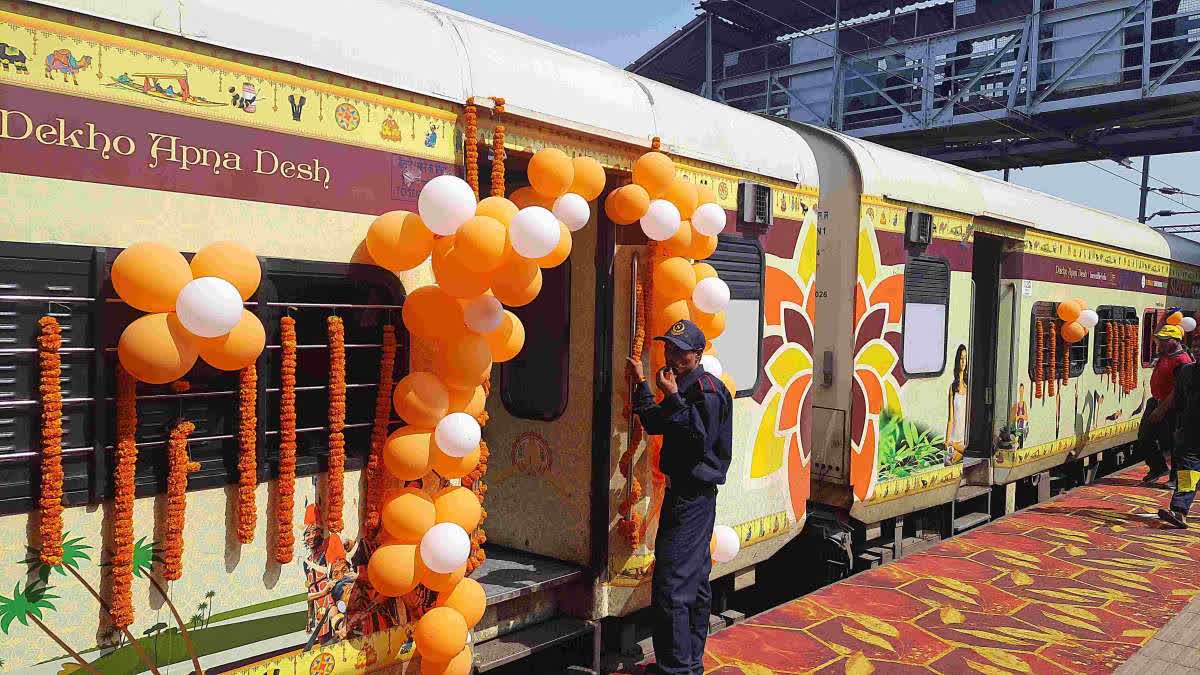 Senior citizens pilgrimage train departs from Sambalpur